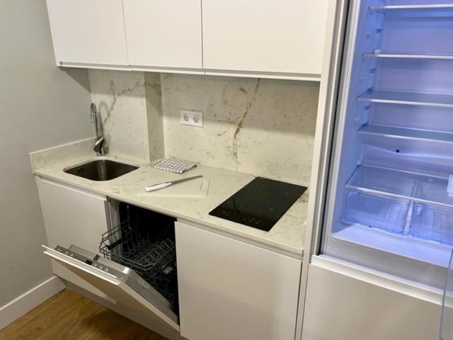Ti1 Estiloso Loft 120M De La Catedral Tomas De Ibarra Street Siviglia Esterno foto