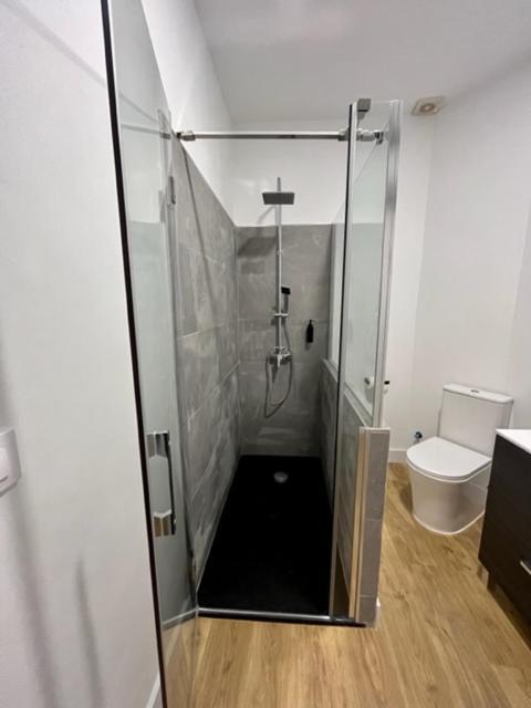 Ti1 Estiloso Loft 120M De La Catedral Tomas De Ibarra Street Siviglia Esterno foto